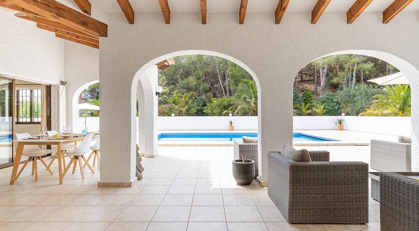 Photo of Angles & Arches