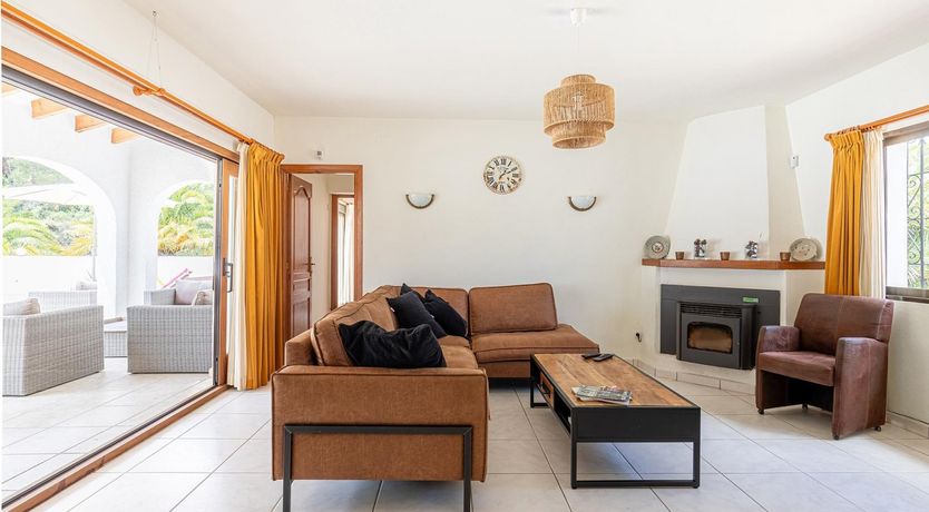 Photo of Angles & Arches