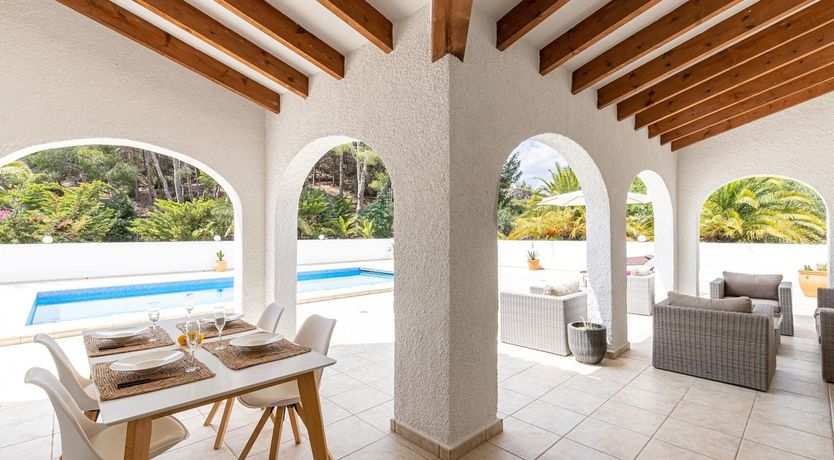 Photo of Angles & Arches