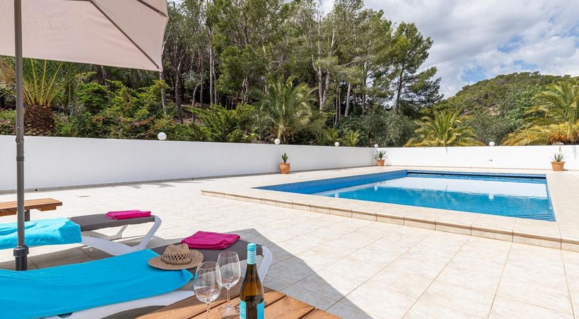 Photo of Angles & Arches