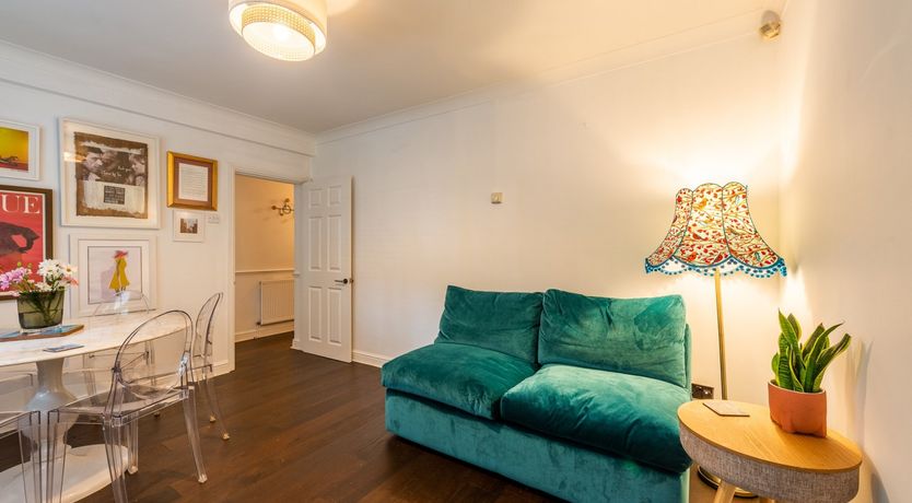 Photo of Victorian Vogue