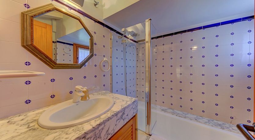 Photo of A Study in Reflections