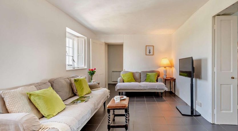 Photo of 4 Bed in Worth Matravers