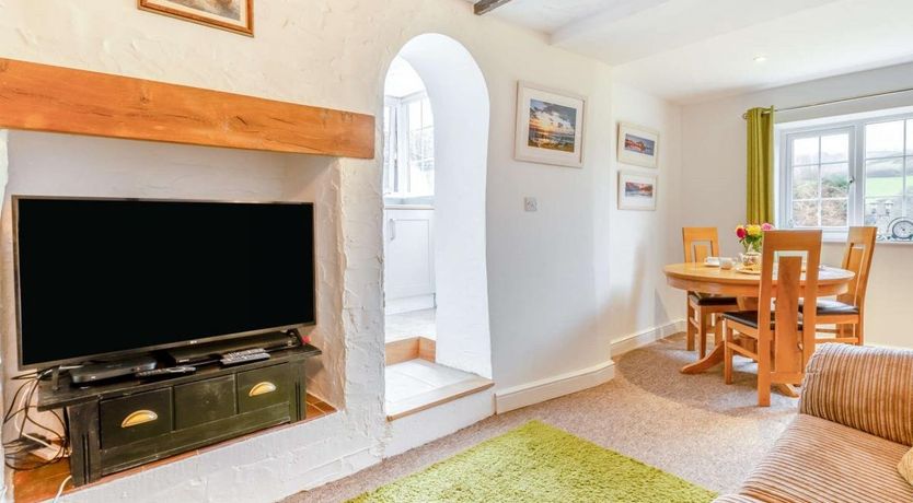 Photo of 2 Bed in Combe Martin