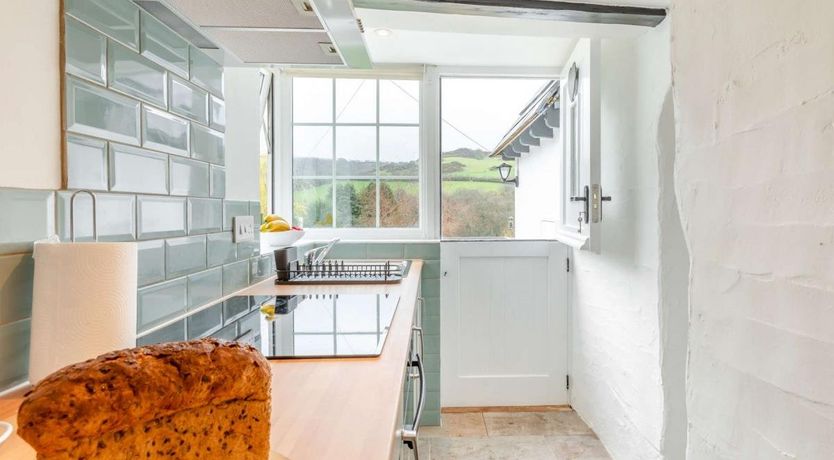 Photo of 2 Bed in Combe Martin