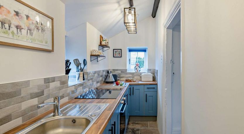 Photo of 1 Bed in Llangollen