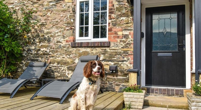 Photo of 1 Bed in Llangollen