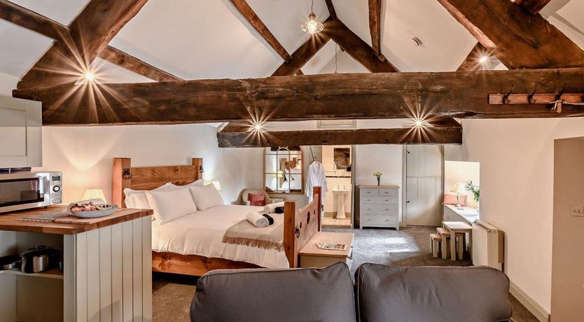 Photo of 1 Bed in Steel