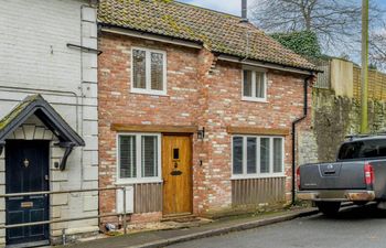 1 Bed in Castle Cary Holiday Cottage