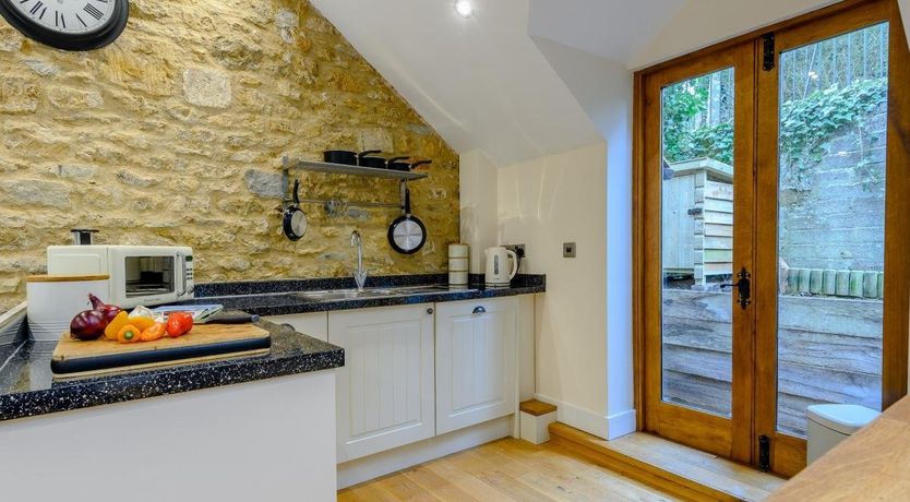 Photo of 1 Bed in Castle Cary