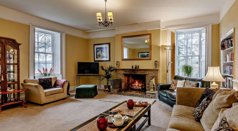 Photo of  in Alston (91217)