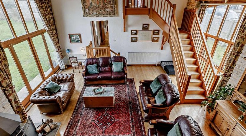 Photo of 7 Bed in Chaxhill