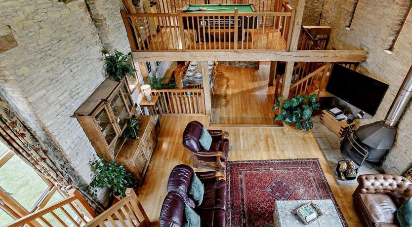 Photo of 7 Bed in Chaxhill