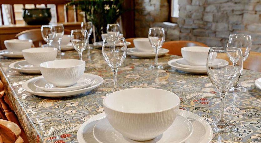 Photo of 7 Bed in Chaxhill