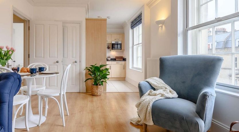 Photo of 2 Bed in Bath