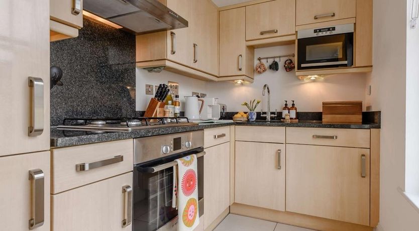 Photo of 2 Bed in Bath