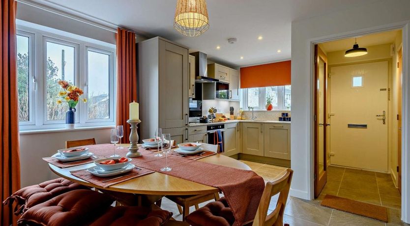 Photo of 2 Bed in West Lulworth