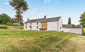 Photo of House in South Wales