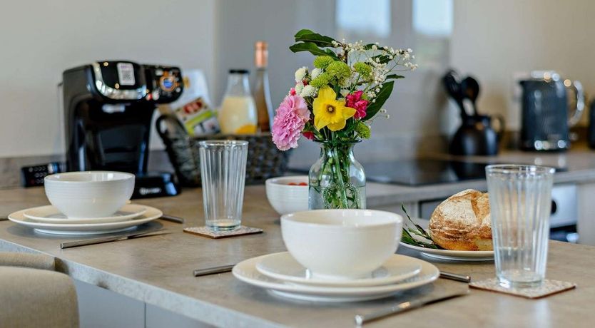 Photo of 1 Bed in Kings Heanton