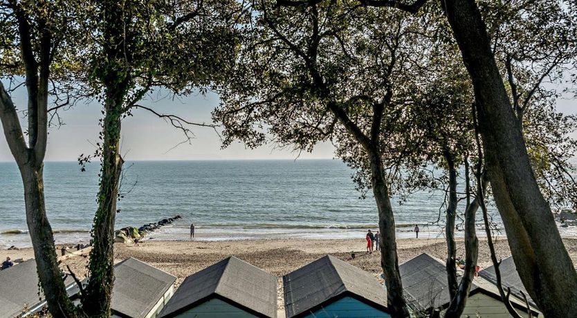 Photo of 1 Bed in Christchurch