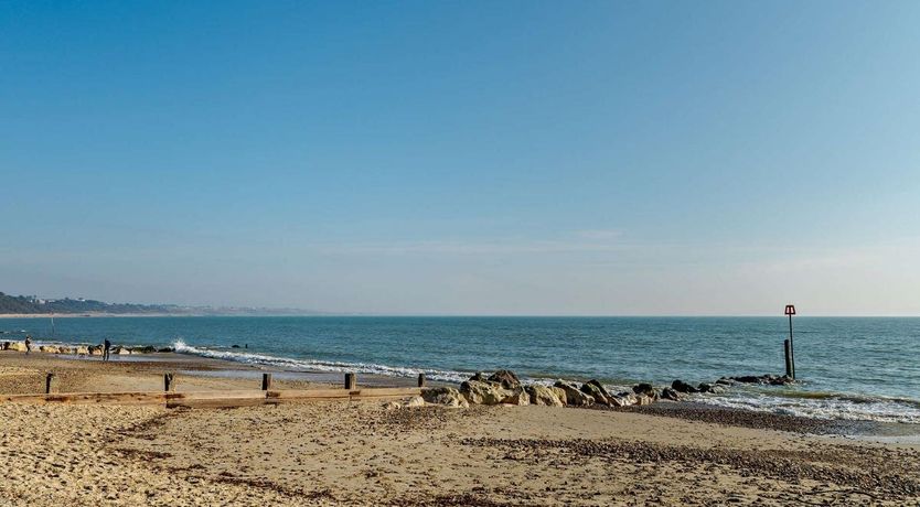 Photo of 1 Bed in Christchurch