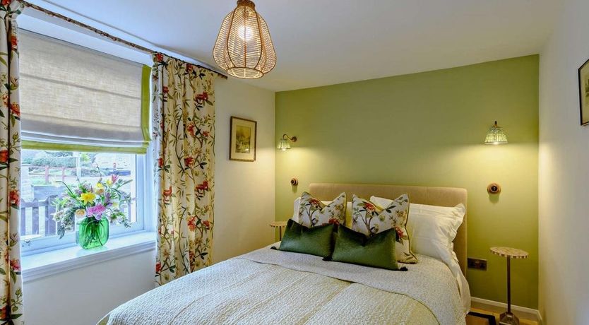 Photo of 1 Bed in Denholm