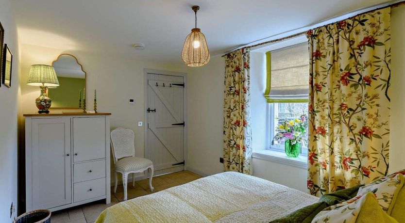 Photo of 1 Bed in Denholm