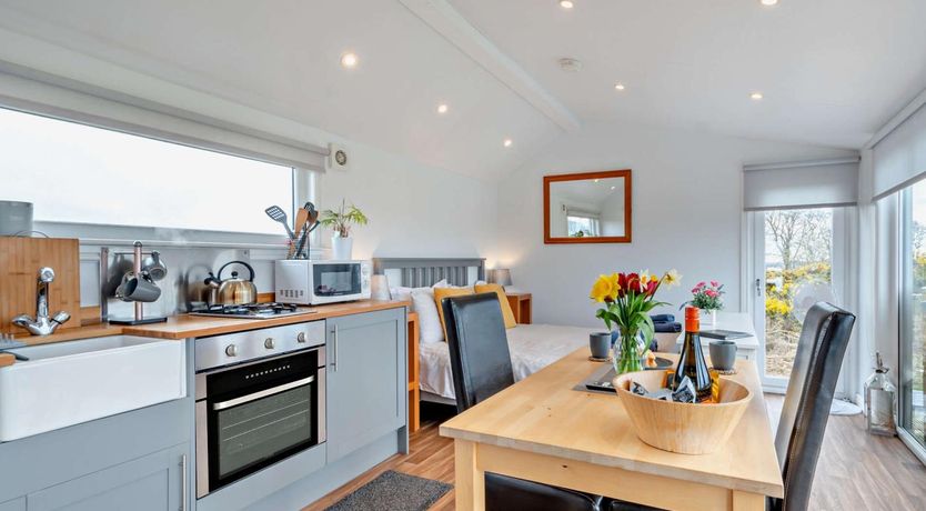 Photo of 1 Bed in Dalry