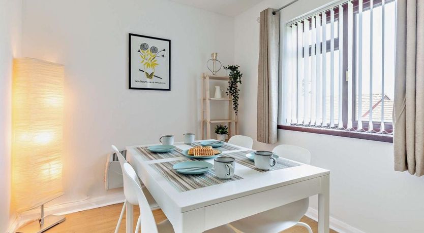 Photo of 2 Bed in Brixham