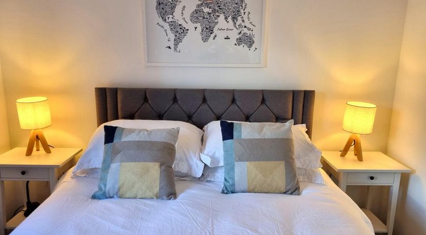 Photo of 2 Bed in Brixham