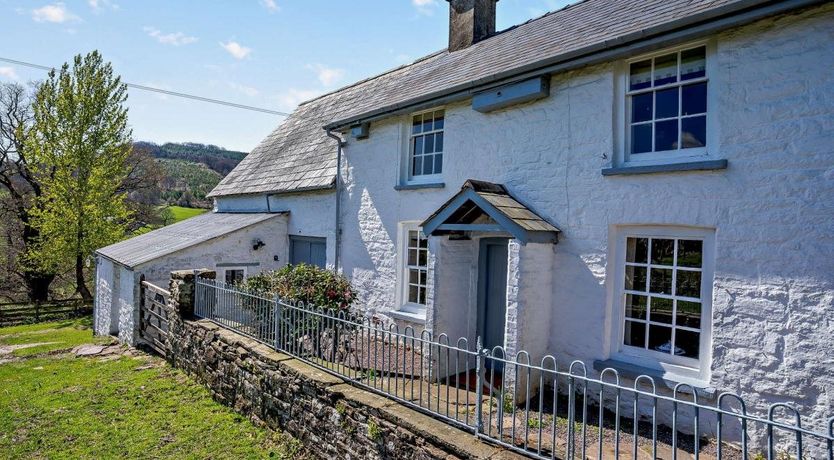 Photo of Cottage in South Wales