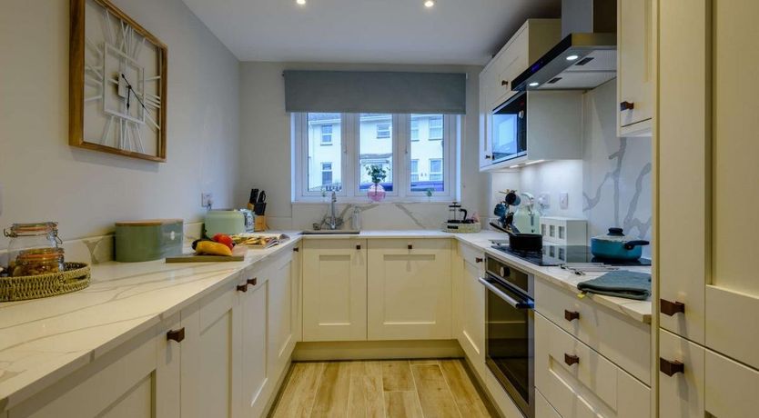 Photo of 3 Bed in West Lulworth