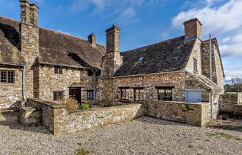 in Llanover (91242) Holiday Cottage