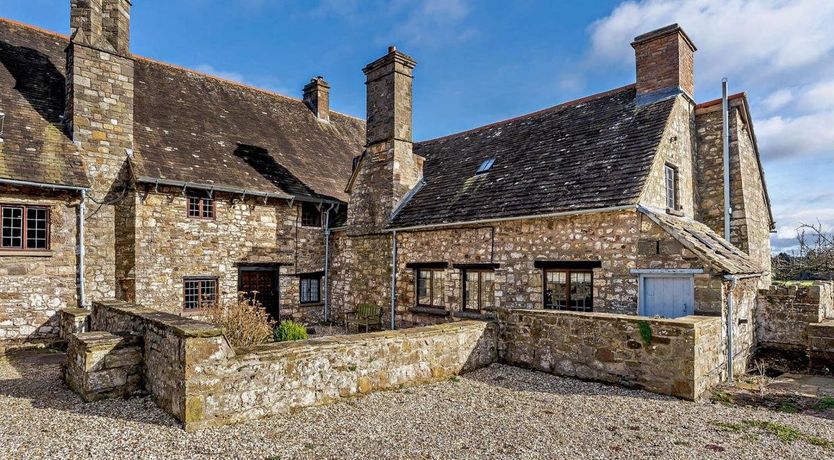 Photo of Cottage in South Wales