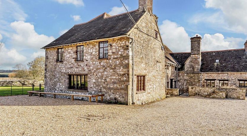 Photo of 4 Bed in Llanover