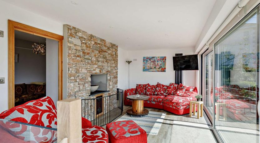 Photo of 3 Bed in Teignmouth