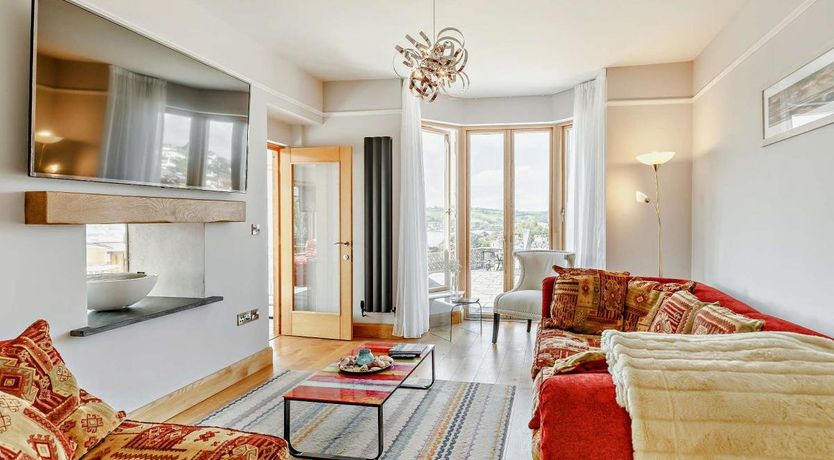 Photo of 3 Bed in Teignmouth