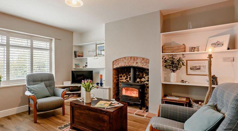 Photo of 2 Bed in Briston