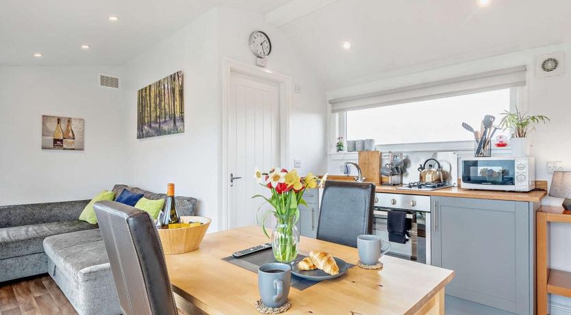 Photo of 1 Bed in Dalry