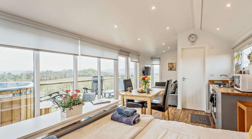 Photo of 1 Bed in Dalry