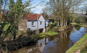 Photo of Cottage in South Wales