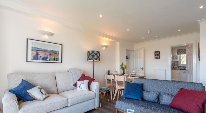 Photo of 2 Bed in Tenby