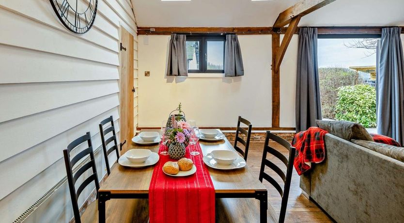 Photo of 1 Bed in Hartford