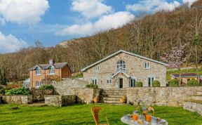 Photo of House in North Wales