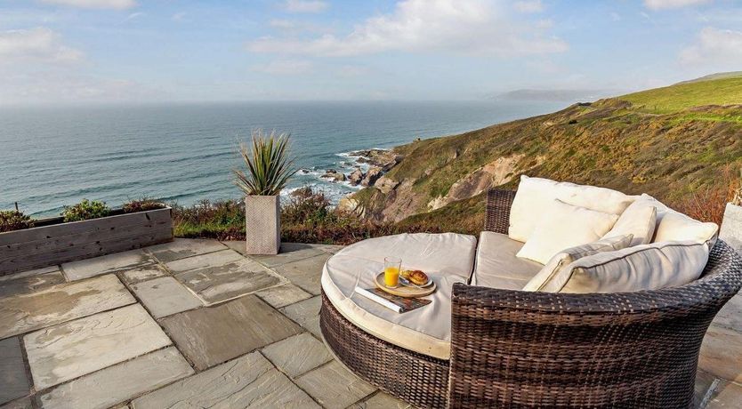 Photo of 2 Bed in Whitsand Bay