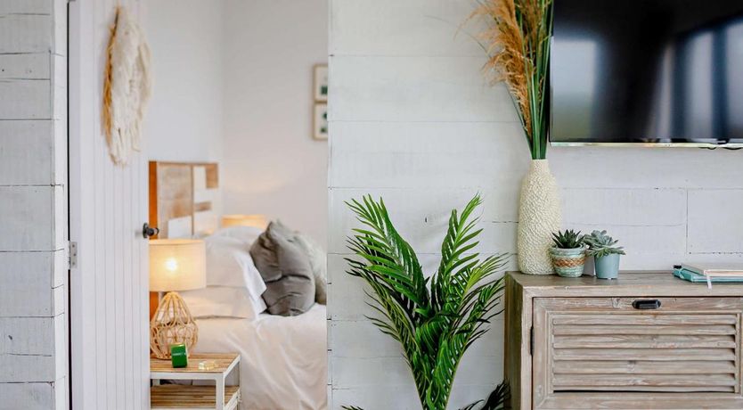 Photo of 2 Bed in Whitsand Bay