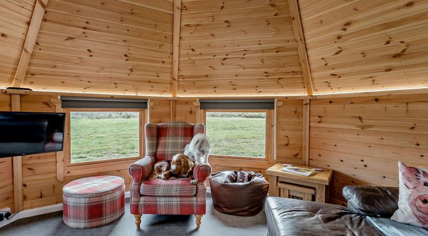 Photo of 1 Bed in Carnwath