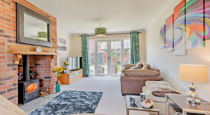 Photo of 3 Bed in Wool