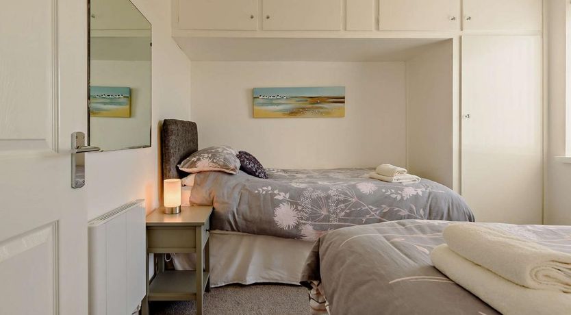 Photo of 2 Bed in Scurlage