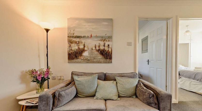 Photo of 2 Bed in Scurlage